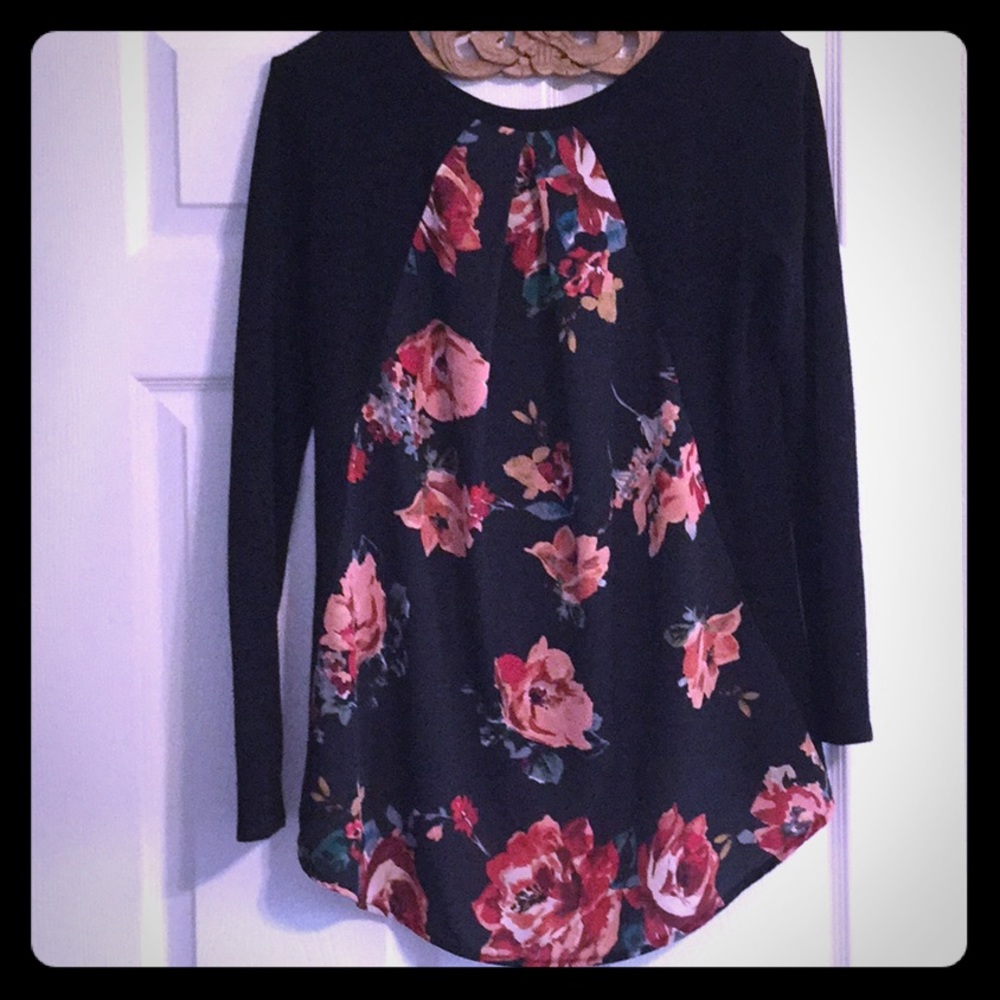 LeList (Stitchfix) Knit Top